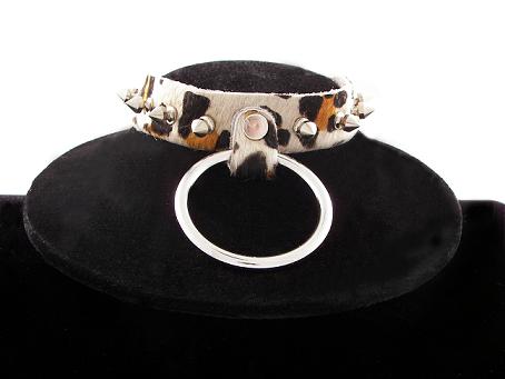 Leopard 1/2'' Spike Choker With RING