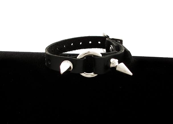 Leather Large Spike Wristband 5/8'' RING.
