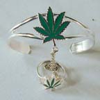 POT LEAF SLAVE BRACELET W RING -* CLOSEOUT $ 7.50 EA