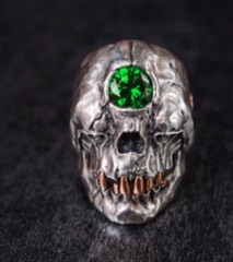 THIRD EYE GREEN CRYSTAL MUMMY SKULL METAL BIKER RING