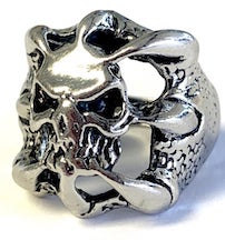 CLAW HOLDING SKULL METAL BIKER RING