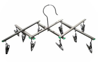 EXPANDABLE 10 CLIP HANGING DISPLAY RACK *- CLOSEOUT NOW $ 10 EA