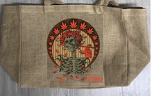 QUEEN OF HEARTS MARIJUANA BURLAP TOTE BAG