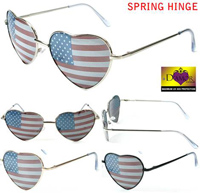 HEART SHAPED AMERICAN FLAG WOMEN SUNGLASSES