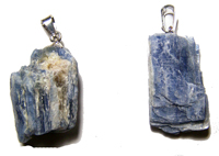 BLUE KYANITE ROUGH NATURAL MINERAL STONE PENDANT