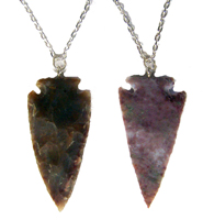 LARGE 2 INCH ARROWHEAD PENDANTS ON 18 IN LINK CHAIN NECKLACE