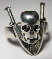 PIRATE SKULL & SWORDS BIKER RING