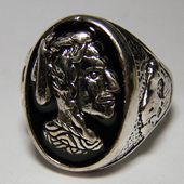 INDIAN WARRIOR WITH BUFFALO SIDES SILVER DELUXE BIKER RING