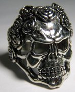 SKULL HEAD W ROSE HAIR BIKER RING