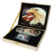 GOLDEN SPIRTS AMER FLAG EAGLE  BOXED KNIFE W LIGHTER