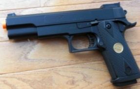 P169 Spring 1911 pistol black color by Double Eagle