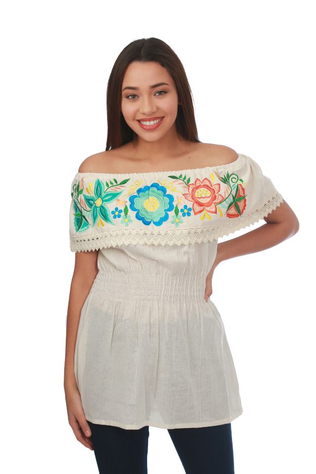 Manta Campesina Embroidered Blouse