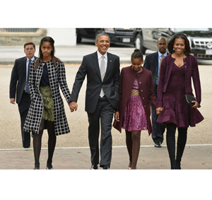 POSTER Obama First Familt Walking