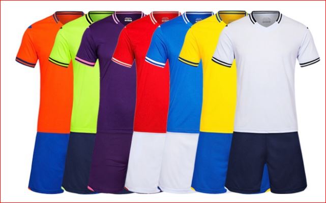 Customized 2018 Soccer / Football JERSEY Set - Shirts & Pants