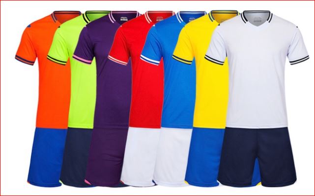 Customized 2018 Soccer / Football Jersey Set - Shirts & PANTS