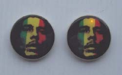 Flashing Pins / Bottons - BOB MARLEY