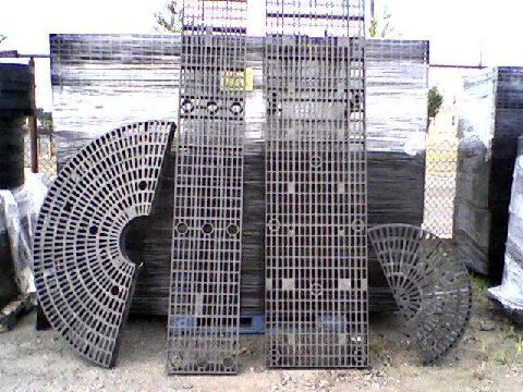 Plastic Landscape Tables