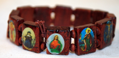 Wholesale 12 pcs wood braceet rosary SAINT red