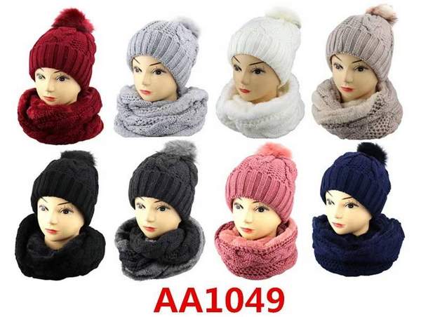 Winter Knitted Lady Hat and SCARF Set