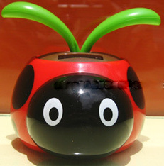 Wholesale Solar Powered Bobbing TOY Lady Bugs