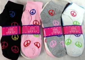 Wholesale 12 pcs lady/girl/women peace SIGN socks