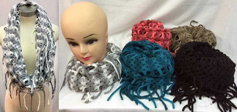 Wholesale multi-color knitted infinity scarves