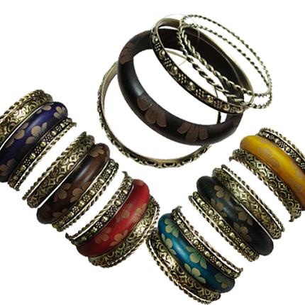 Fashion BANGLE