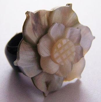 Flower Shell RING - Pointed