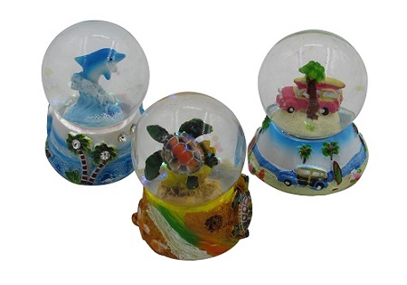 Beach Snow Globe FIGURINE