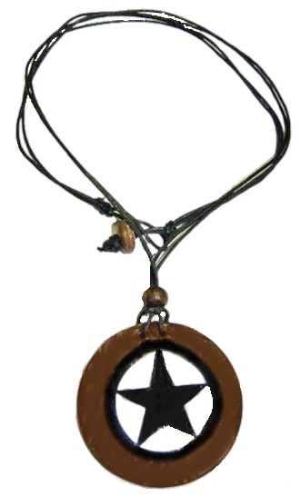 AdjustAblE Coconut STAR PEndAnt NEcklAcE