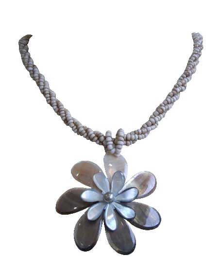 DouBle MOP TiAre Shell PendAnt NeCklACe