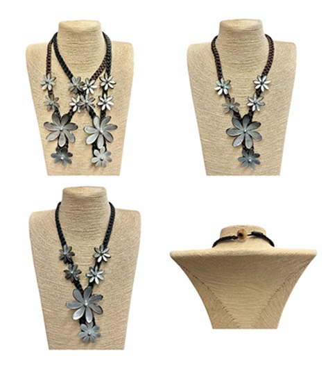BlACk M.O.P TiAre Flower PendAnt NeCklACe