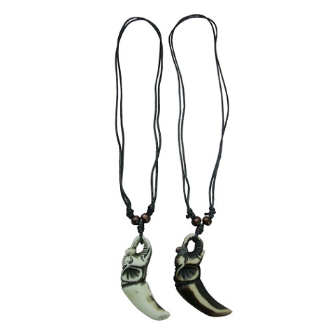 RESIN Horn/Elephant Pendant Necklace