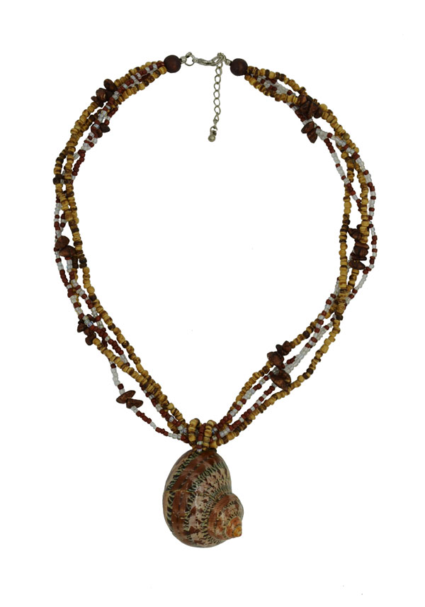 Shell Pendant With Coco Beads NECKLACE