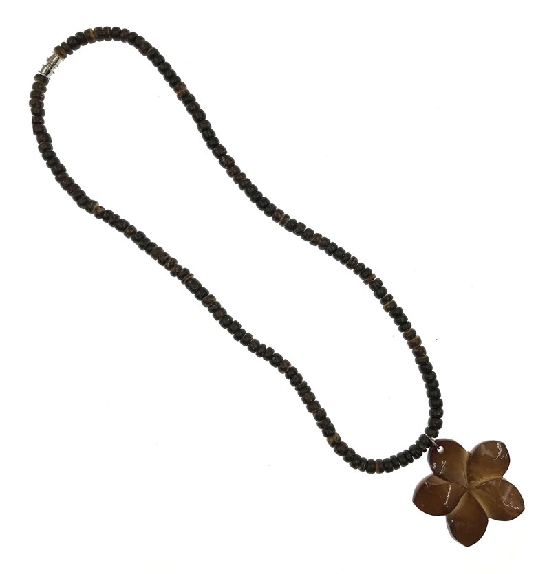 Brown Coconut With MOP Shell Brown Flower Pendant NECKLACE