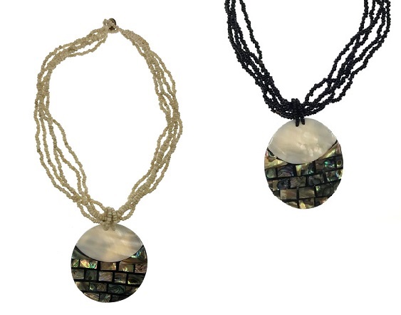 PAuA MOP Shell  NeCklACe