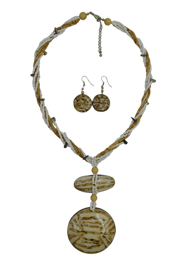 Desert Sands Tribal Coconut Necklace And Earring Set