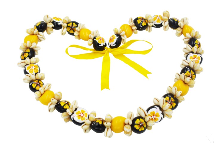 Cowrie Shell With Yellow Hibiscus Turtle Kukui Nut Lei/Necklace