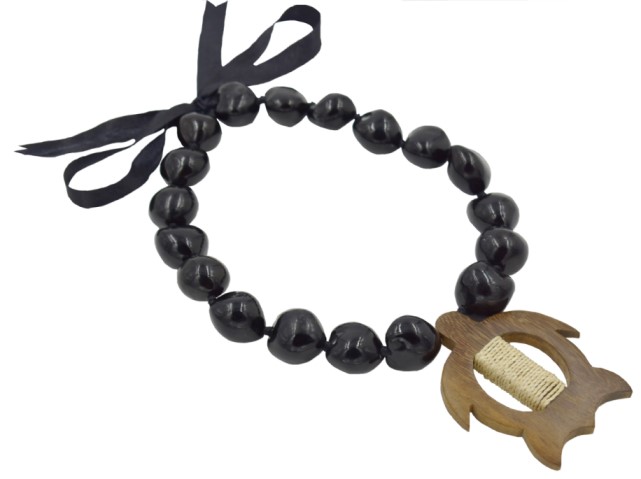 BlaCk Kukui Nut With WOOD Turtle Pendant NeCklaCe