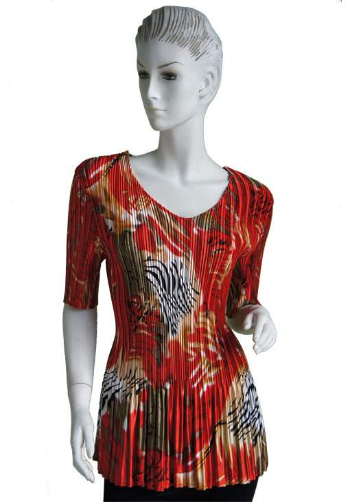 MAGIC Mini Pleat Short Sleeves V-neck