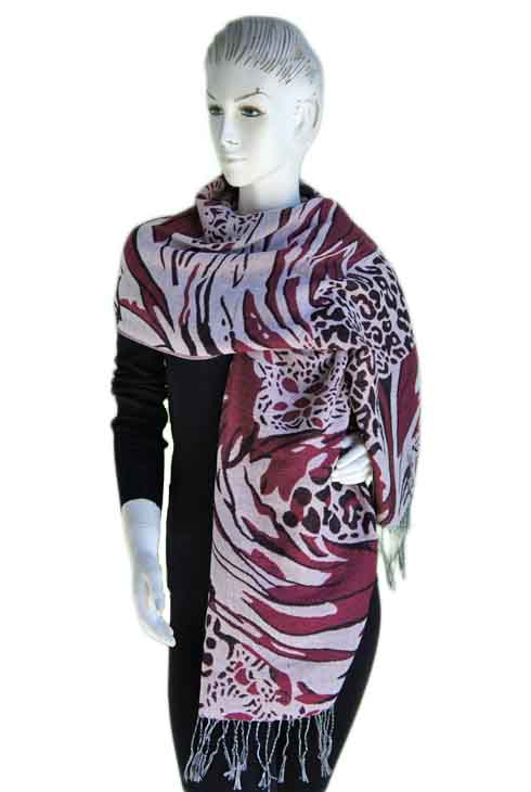 Scarf with ANIMAL Print