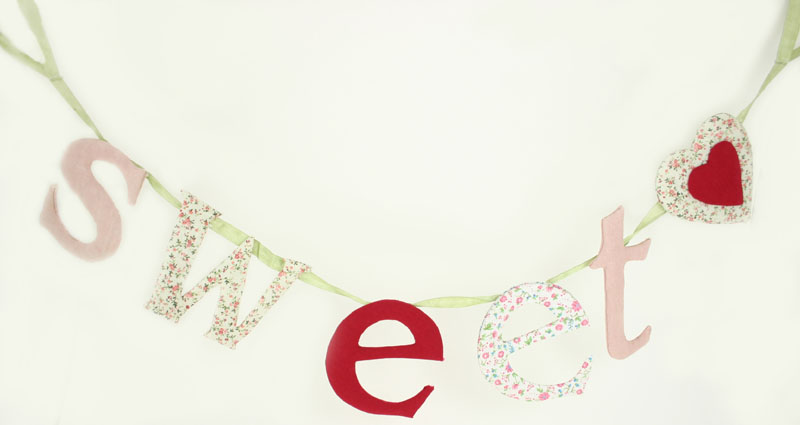 Sweet Heart Swag - 3 feet long