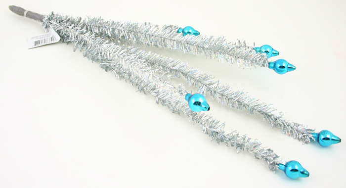 Silver / Blue Holographic Tinsel Pick