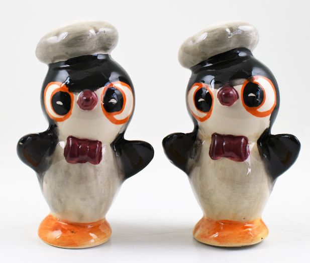 Penguin Chef CERAMIC Salt and Pepper Shaker Set