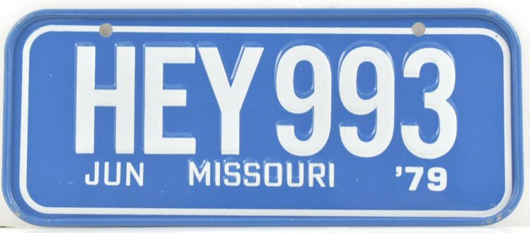 VINTAGE 1979 Stamped Lettering All Metal Bicycle Tag Missouri