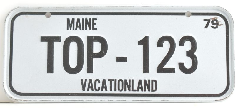 VINTAGE 1979 Stamped Lettering All Metal Bicycle Tag Maine