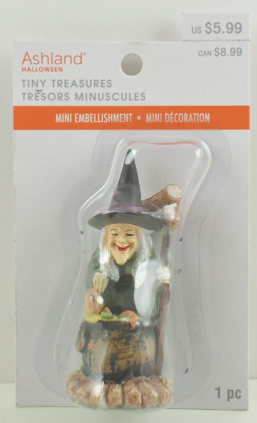 HALLOWEEN Tiny Treasures Witch with Green Dress Figure