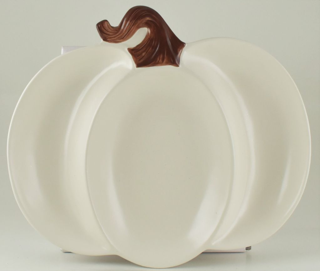 White Ceramic Pumpkin Platter 12'' x 10'' x 1.5''