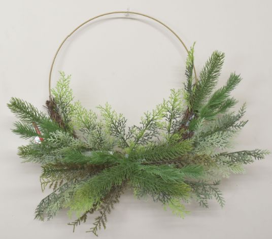 Starter Wreath with Pine/Cedar Foliage