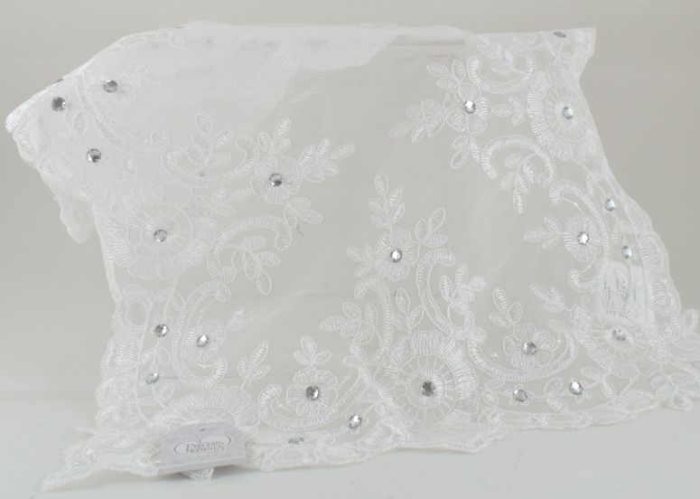 Precious Moments Lace Table Runner
